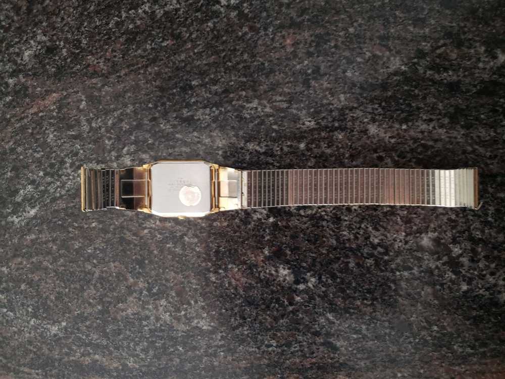 Citizen CITIZEN Quartz Vintage Gold Watch *RARE* - image 3