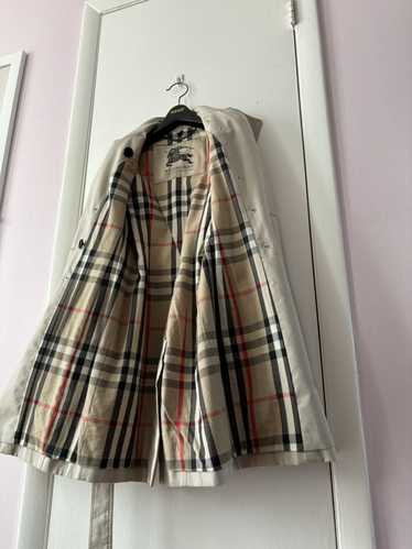 Burberry Prorsum Burberry trench coat.