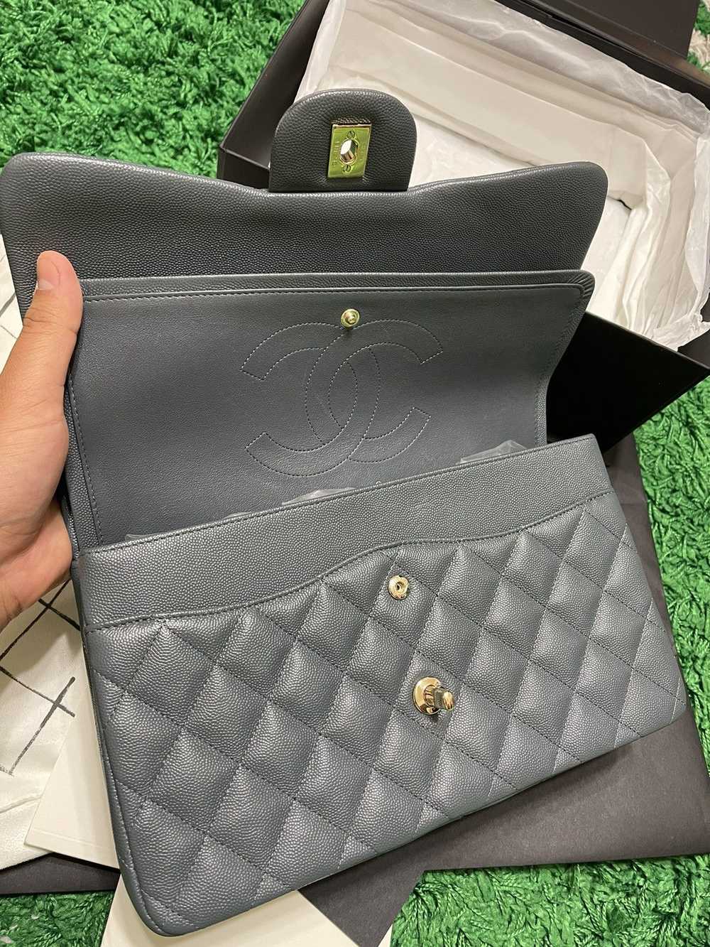 Chanel Chanel Jumbo Double Flap Caviar- Grey - image 9