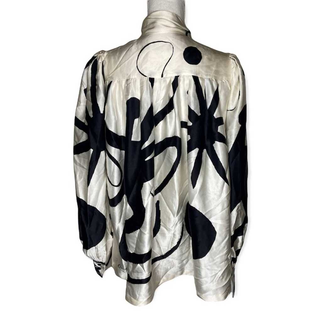 Tuleh silk abstract pattern blouse with tie neck - image 3