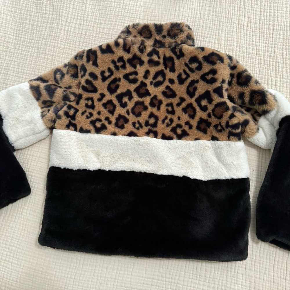 Saltwater Luxe faux fur jacket leopard print size… - image 3