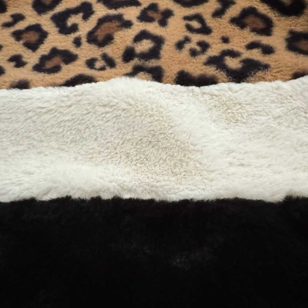 Saltwater Luxe faux fur jacket leopard print size… - image 4