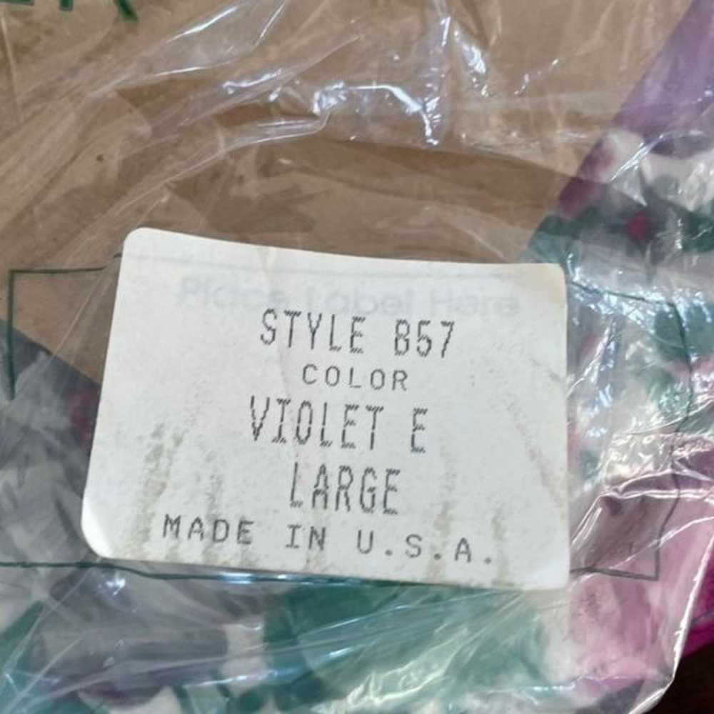 NOS Vintage 70s Purple Large Floral Polyester Tun… - image 9