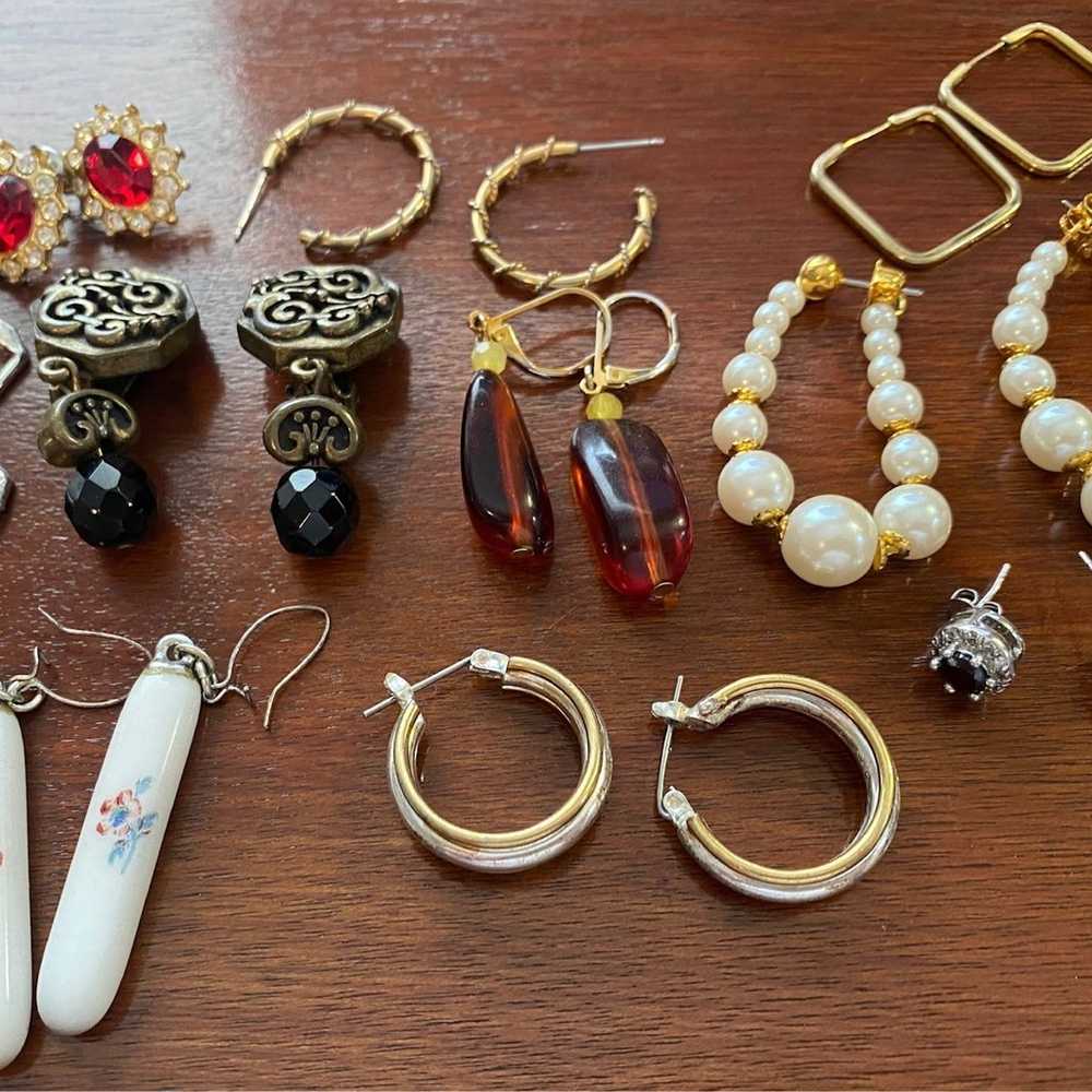 HUGE Lot of Pierced Earrings Vintage to Now Drop … - image 2