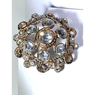 Vintage Rhinestone and Gold Tone Brooch Twisted D… - image 1