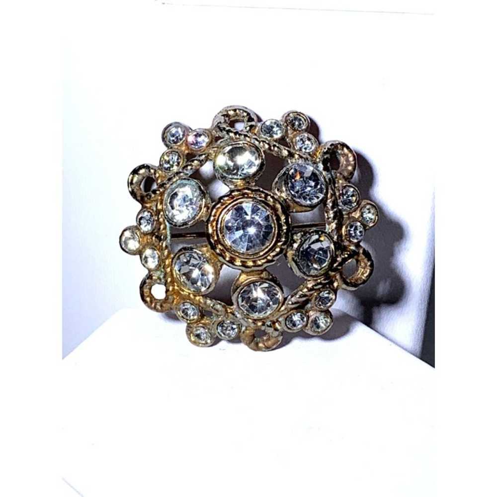 Vintage Rhinestone and Gold Tone Brooch Twisted D… - image 5