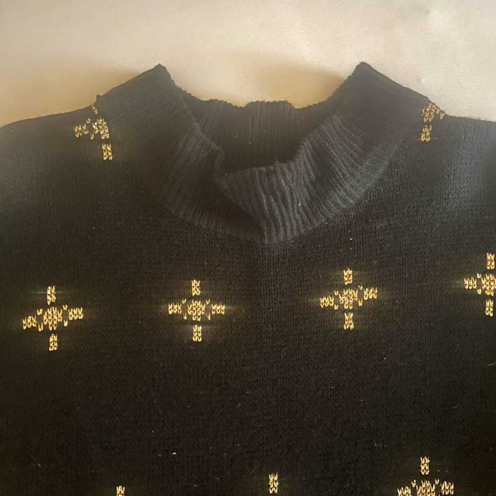 Vintage Sheridan Square Black and Gold Pullover S… - image 6