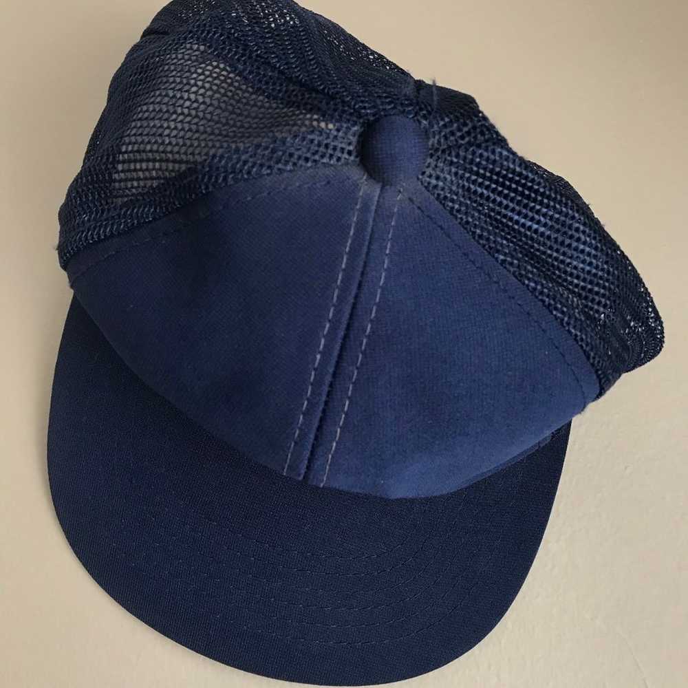 Vintage New York Yankees Trucker hat - image 3