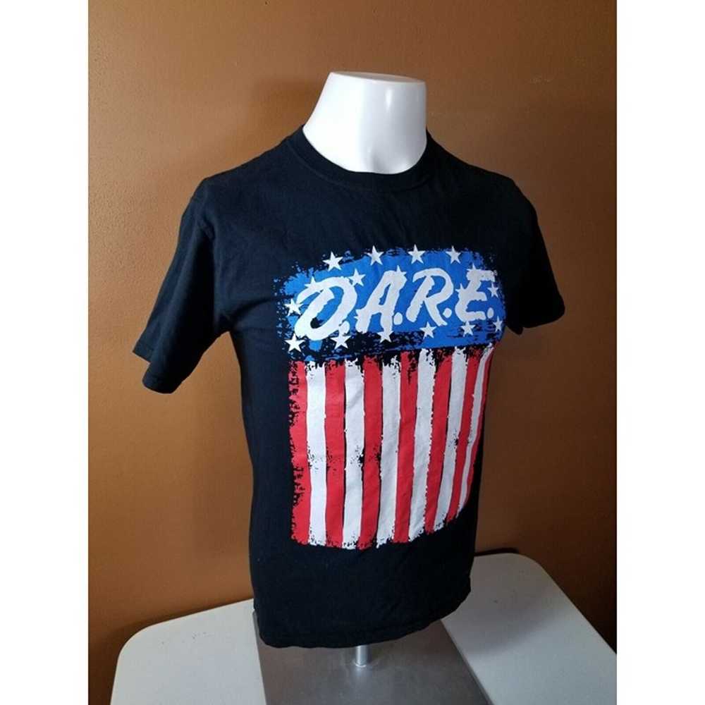 Vintage DARE TeeShirt Black American Flag Mens Sm… - image 2