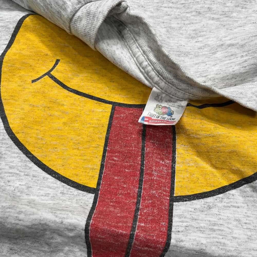 90s SMILEY FACE TONGUE GRAPHIC TEE - image 3