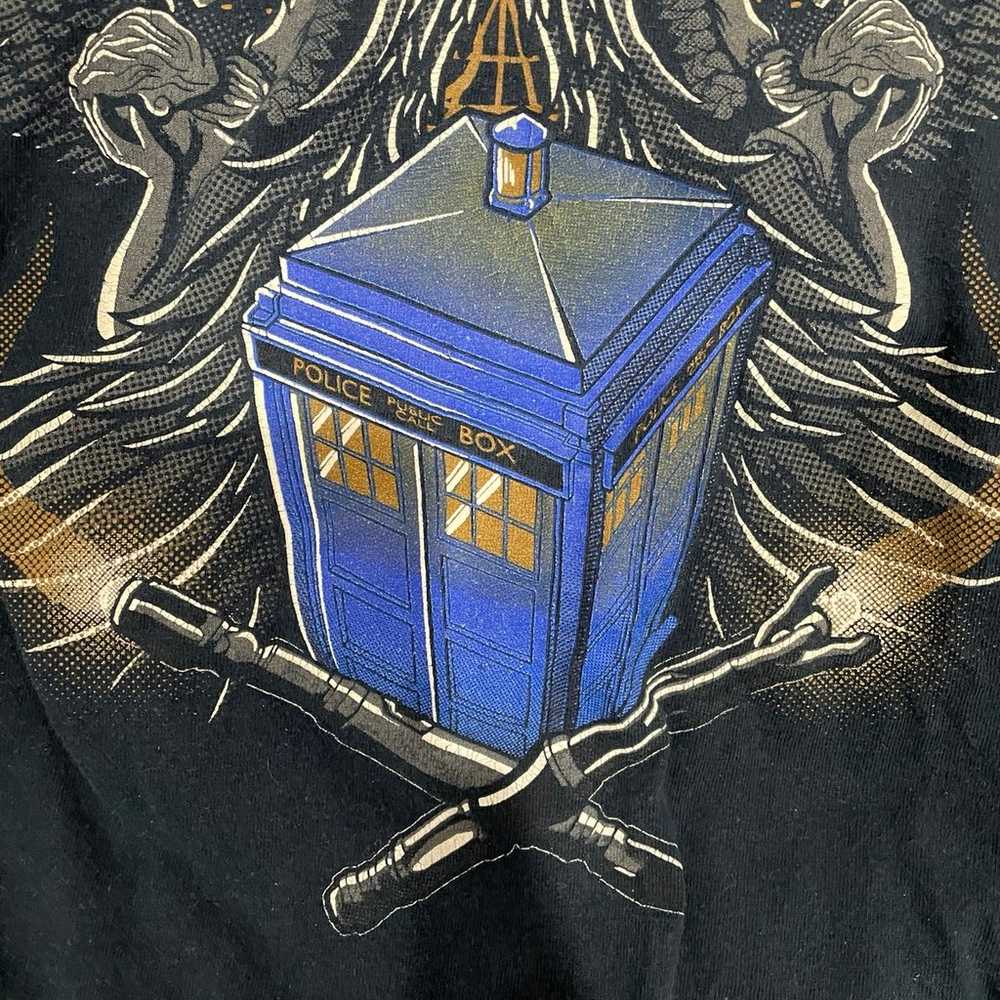 Doctor WHO “Angels Have the Phone Box” t-shirt ME… - image 6