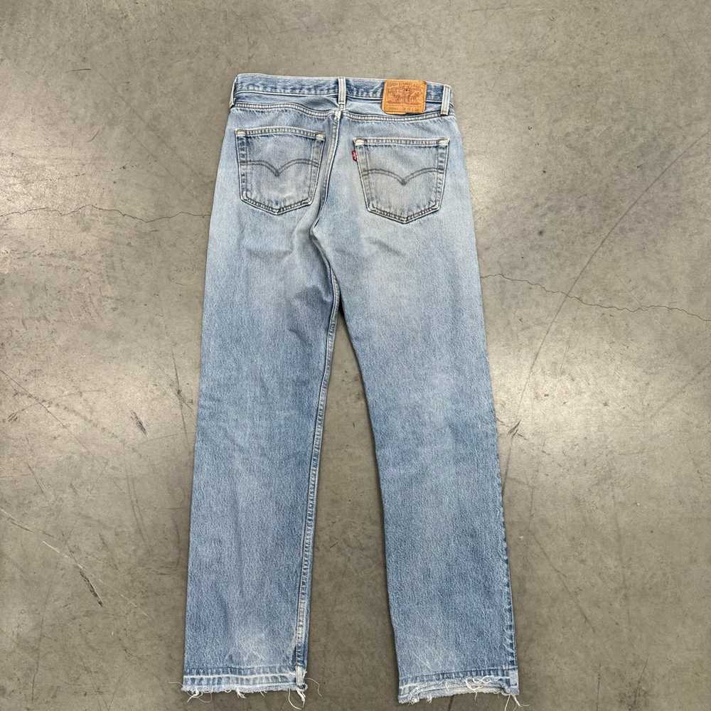 Vintage 1990s Levi’s Made in USA denim jeans men … - image 2