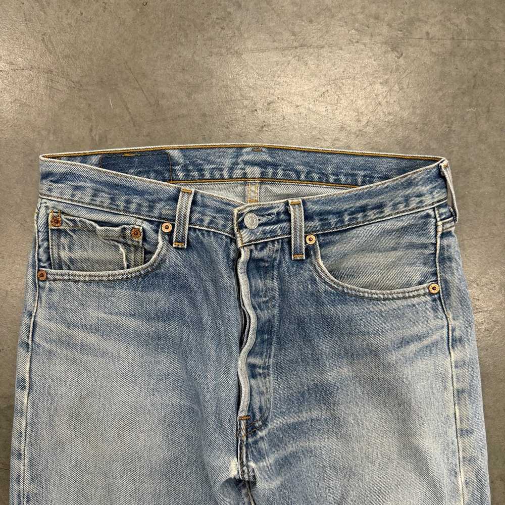 Vintage 1990s Levi’s Made in USA denim jeans men … - image 5