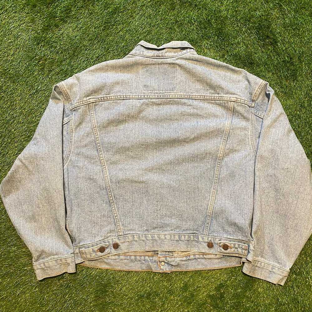 vintage Levi's jacket - image 2