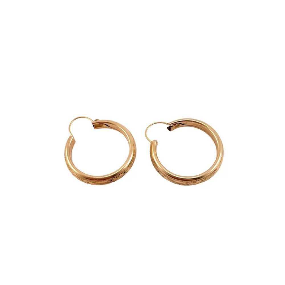 Etched Gold Filled Hoop Earrings 7/8" Vintage Pie… - image 7