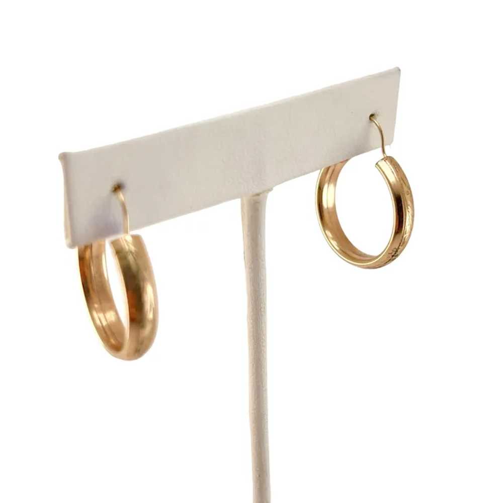Etched Gold Filled Hoop Earrings 7/8" Vintage Pie… - image 8