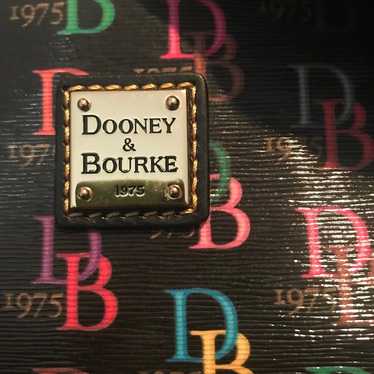 Dooney and Bourke DB75
