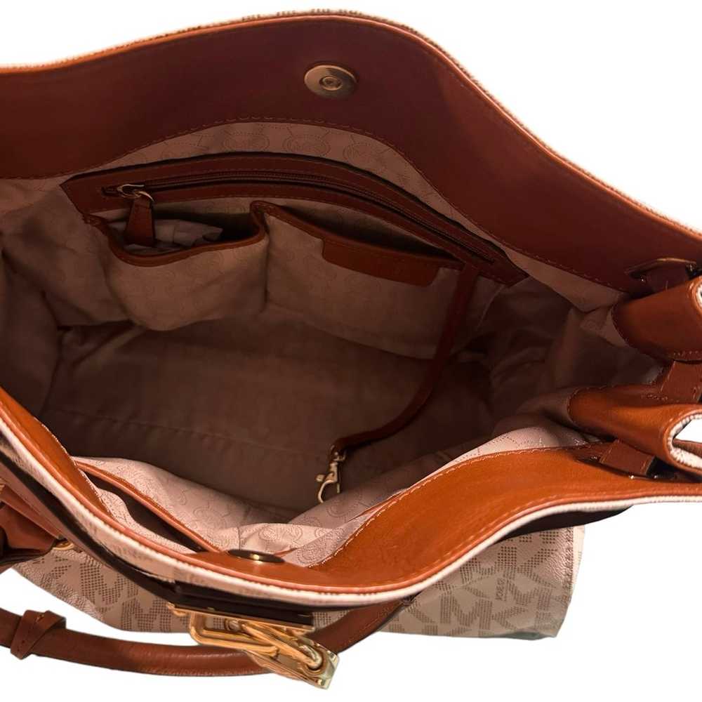 Michael Kors Shoulder Bag - image 4
