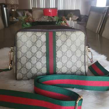 Gucci authentic vintage bag crossbody - image 1