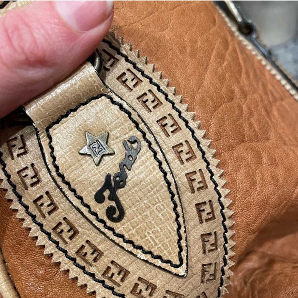 Fendi brown leather handbag unique - image 2