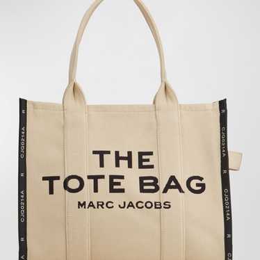 The Tote Bag Large Jacquard Tote