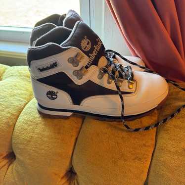 White Leather Timberland Boots Size: 8