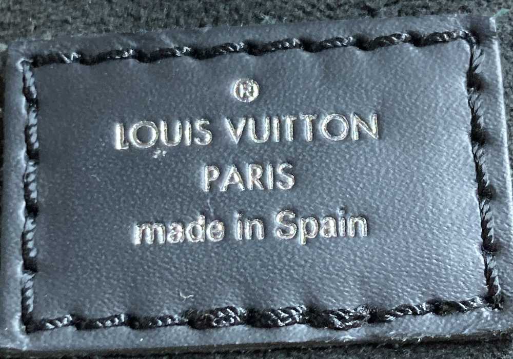 Louis Vuitton Petit Sac Plat Bag Epi Leather - image 7