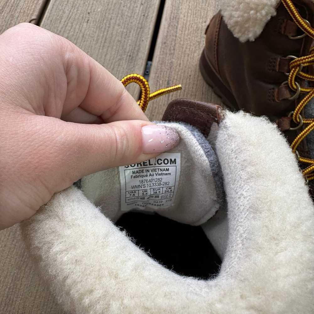Sorel Harlow Lace Up Boots  Sheepskin Trim Dark B… - image 10