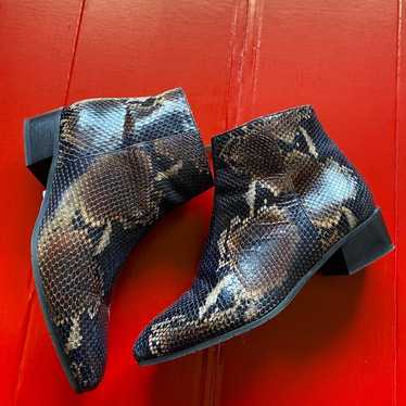 aquatalia snake leather ankle boots animal print