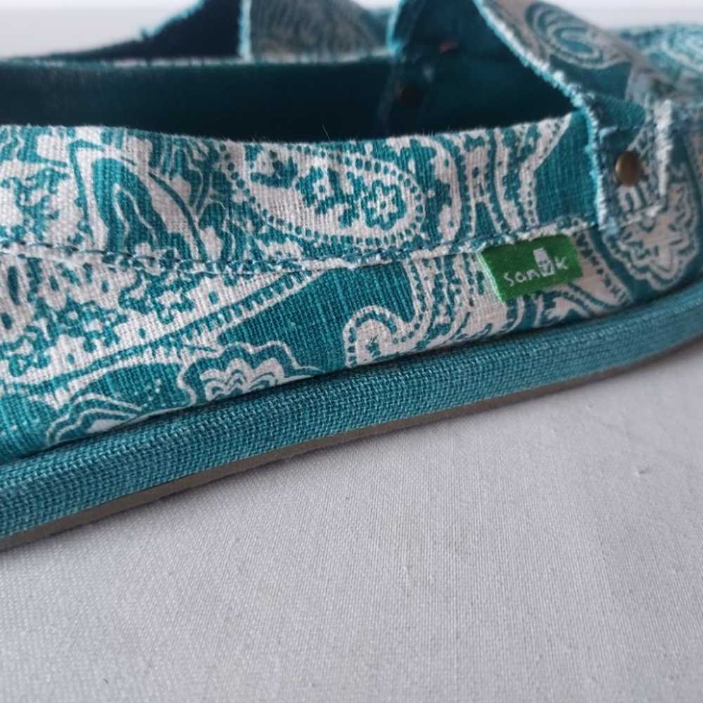 NWoT Sanuk Donna Paisley Canvas Loafers Flats Sli… - image 9