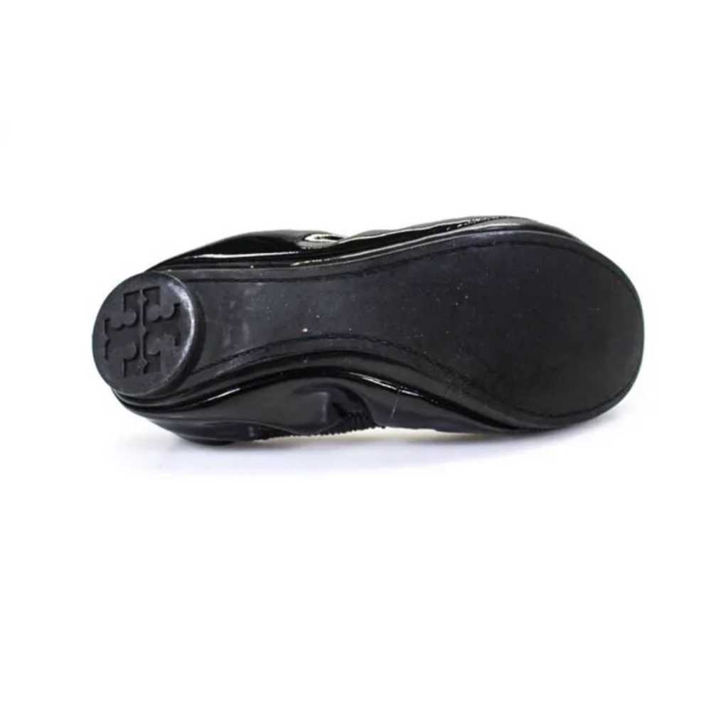 Tory Burch black patent leather shoes flats 6 - image 4