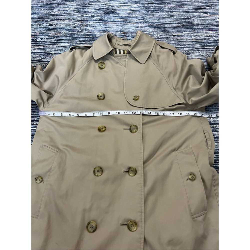 Burberry Burberry trench coat fit size large - image 8