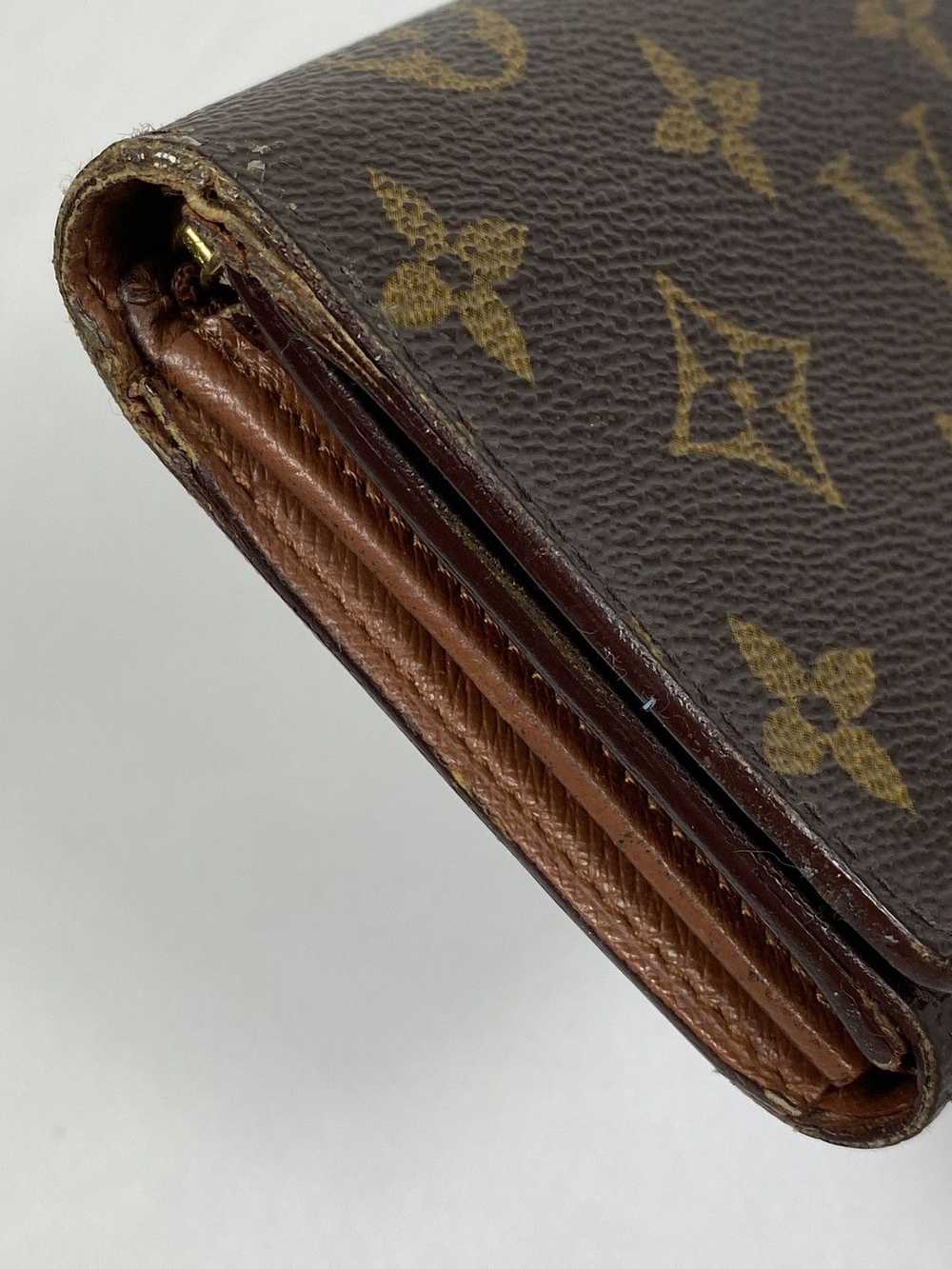 Louis Vuitton Monogram Zippy Wallet - image 10