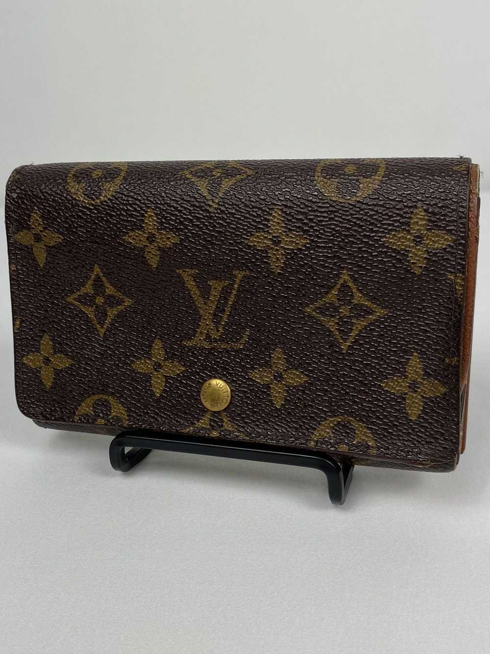 Louis Vuitton Monogram Zippy Wallet - image 1