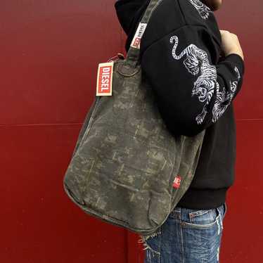 Vintage diesel sling bag - Gem Vintage diesel sling bag - Gem