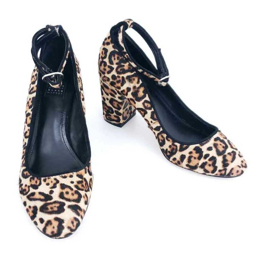 WHBM Bethenny Leopard Chunky Heels Calfhair Anima… - image 1