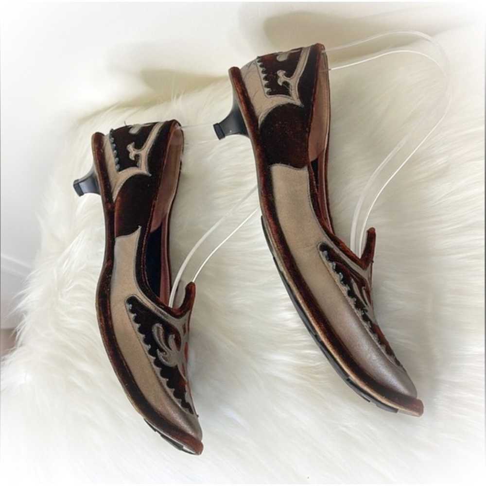 Beautiful Velvet Mules Pointed Toe Kitten Heels - image 7