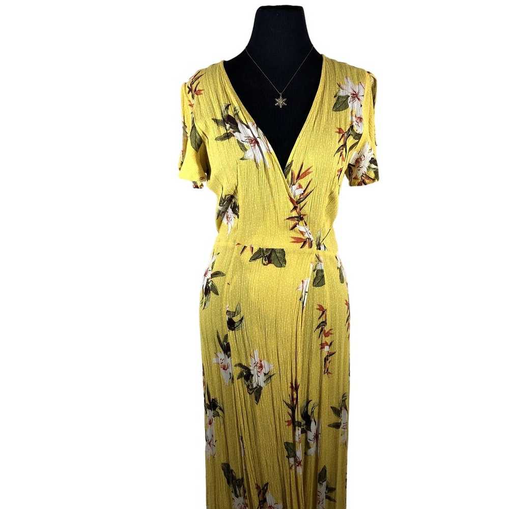 Lulus Maxi Wrap Floral Dress Size Medium V-Neck S… - image 2