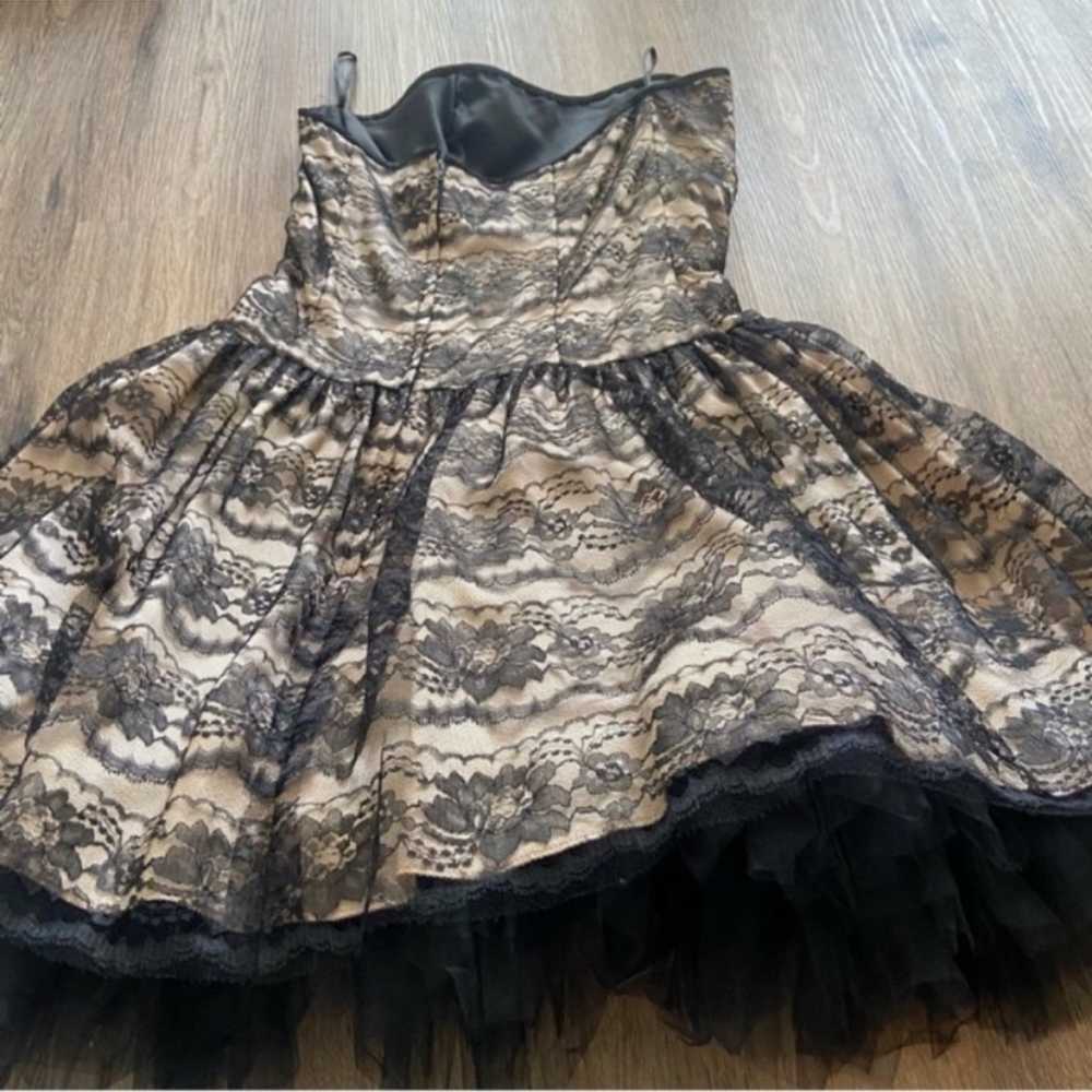 Gunne Sax lace dress - image 3