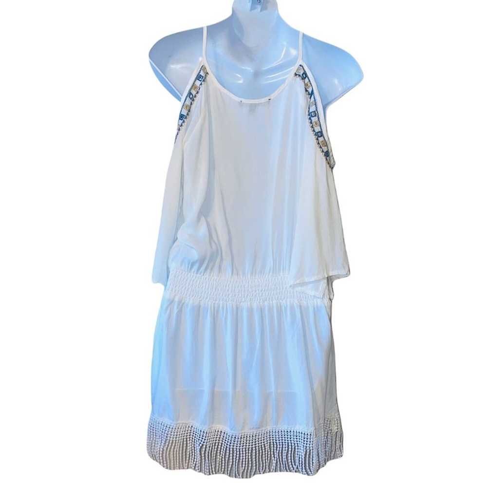 Romeo & Juliet Couture white cold shoulder elasti… - image 5