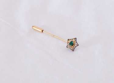 Vintage Starburst with Green Stone Stick Pin / La… - image 1