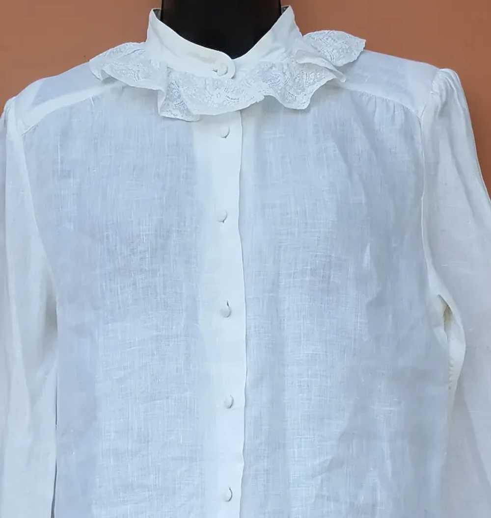 Vintage White Irish Linen Blouse Lace Trim Dublin… - image 3