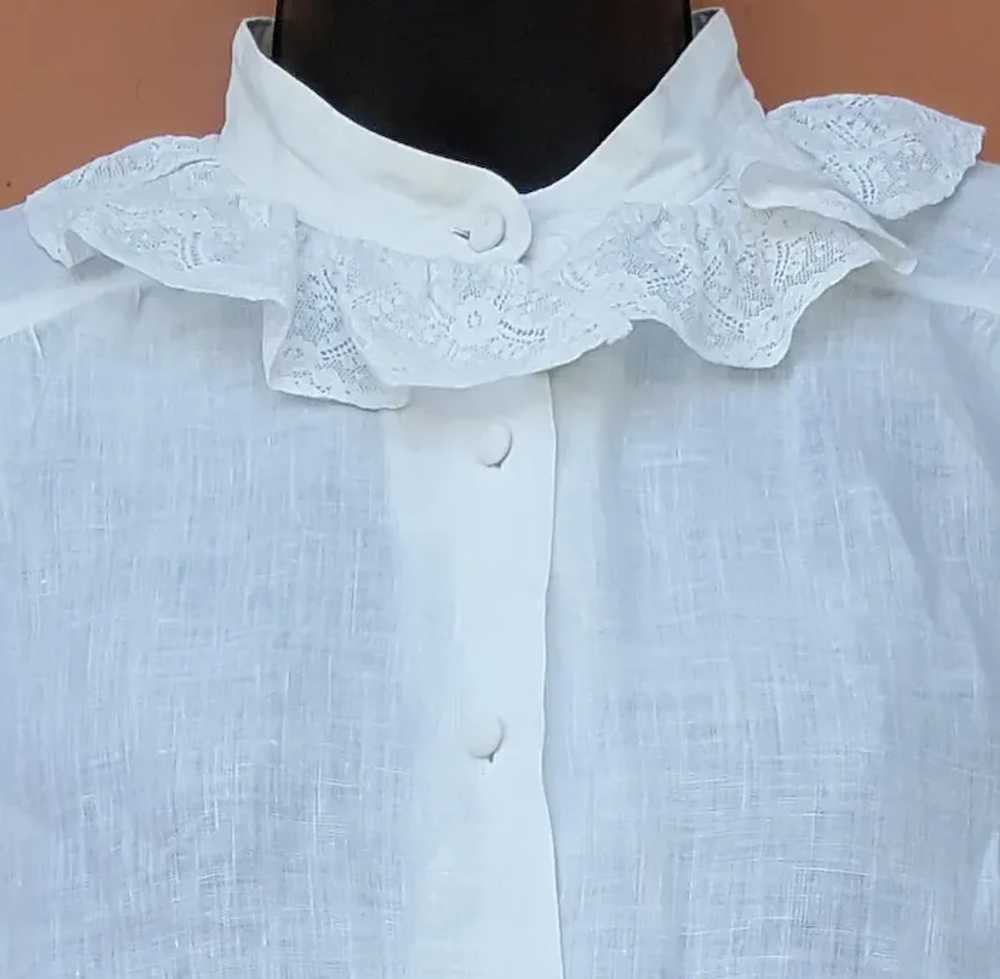 Vintage White Irish Linen Blouse Lace Trim Dublin… - image 4