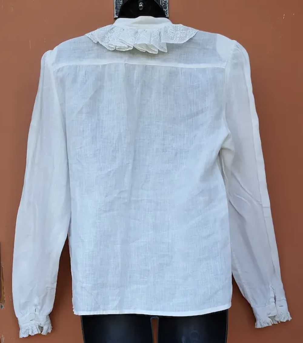 Vintage White Irish Linen Blouse Lace Trim Dublin… - image 7