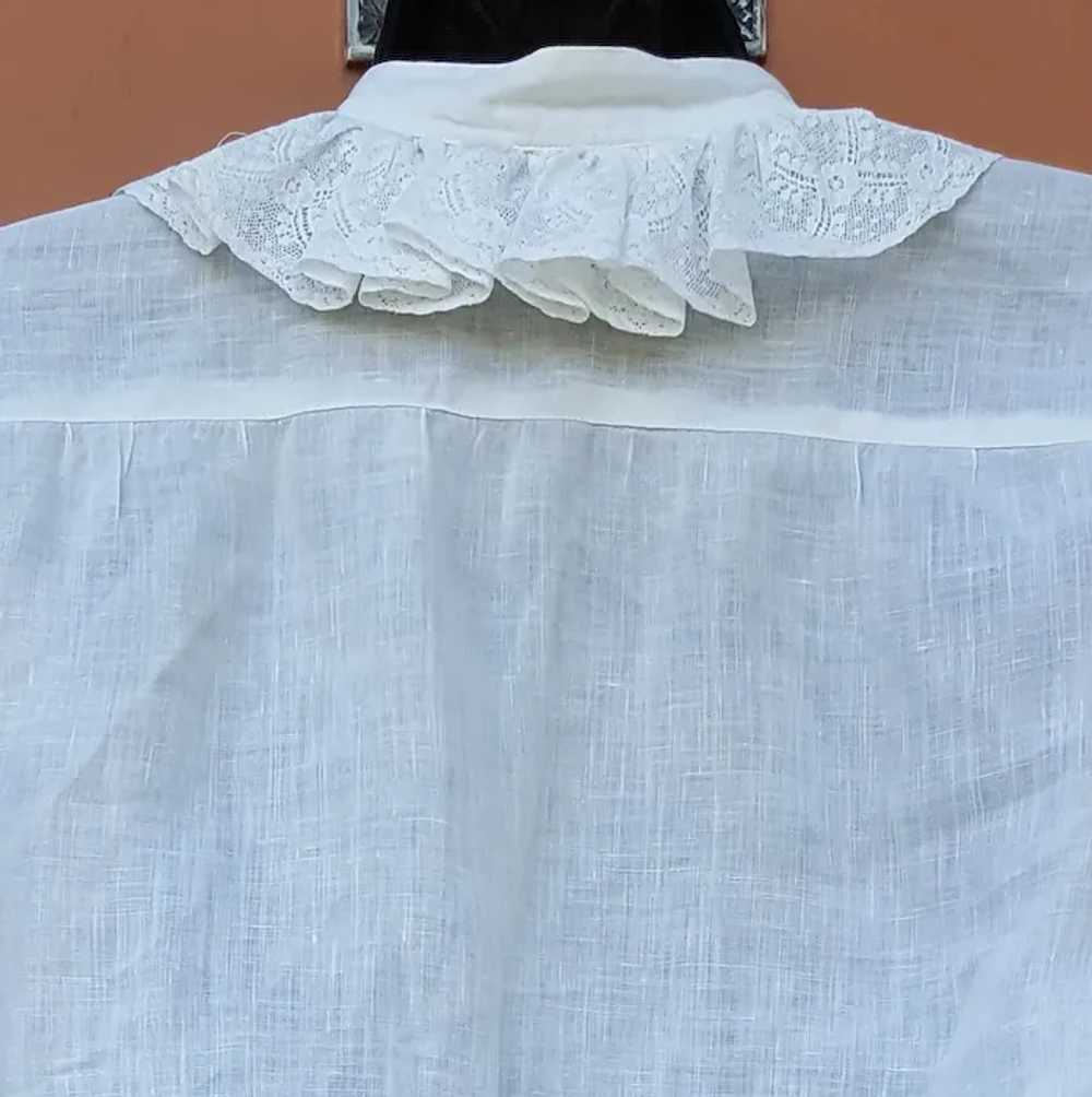 Vintage White Irish Linen Blouse Lace Trim Dublin… - image 9