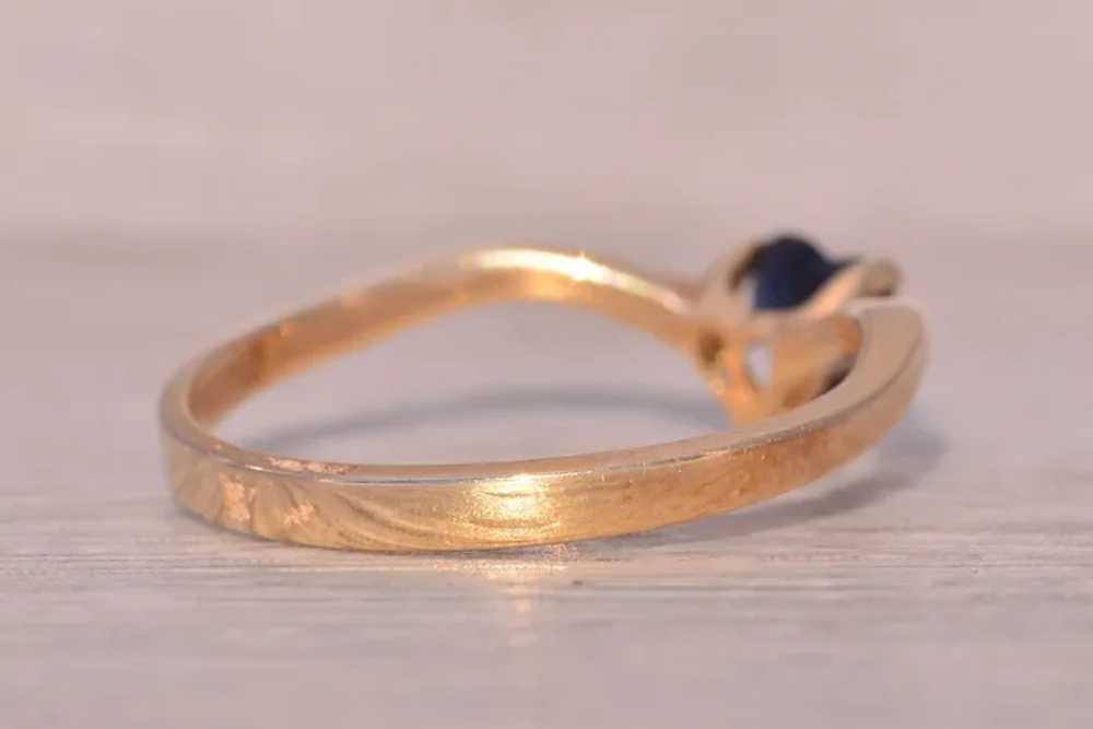 Heart Shaped Natural Sapphire Ring in Yellow Gold - image 4