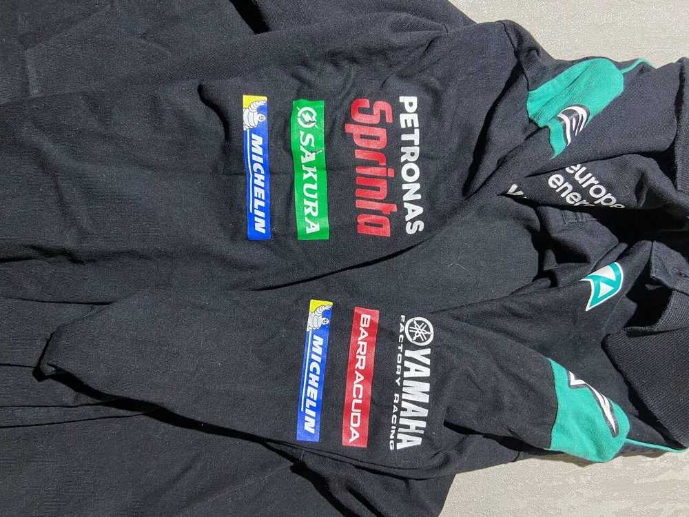 Racing × Streetwear × Yamaha Yamaha Petronas Fact… - image 4