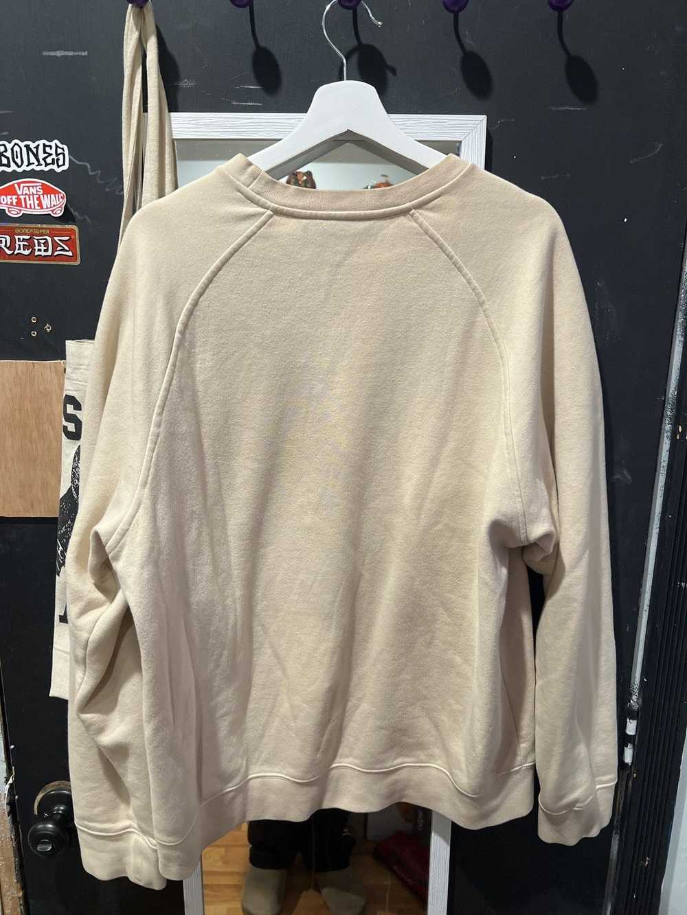 Nike 2000s Beige Nike Crewneck size Large - image 3