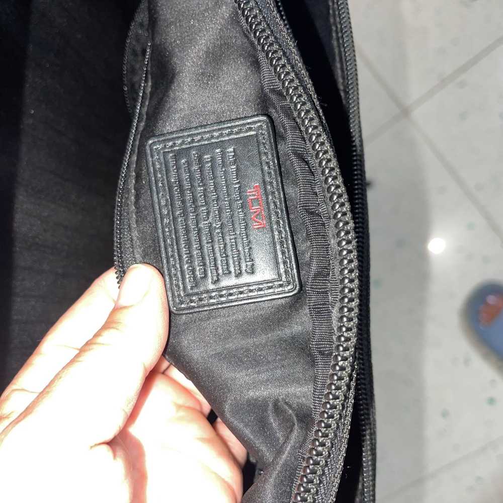 Tumi Tumi Mens Travel Shoulder Bag Briefcase Frie… - image 10