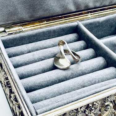 Vintage Modernist Silver Ring - image 1